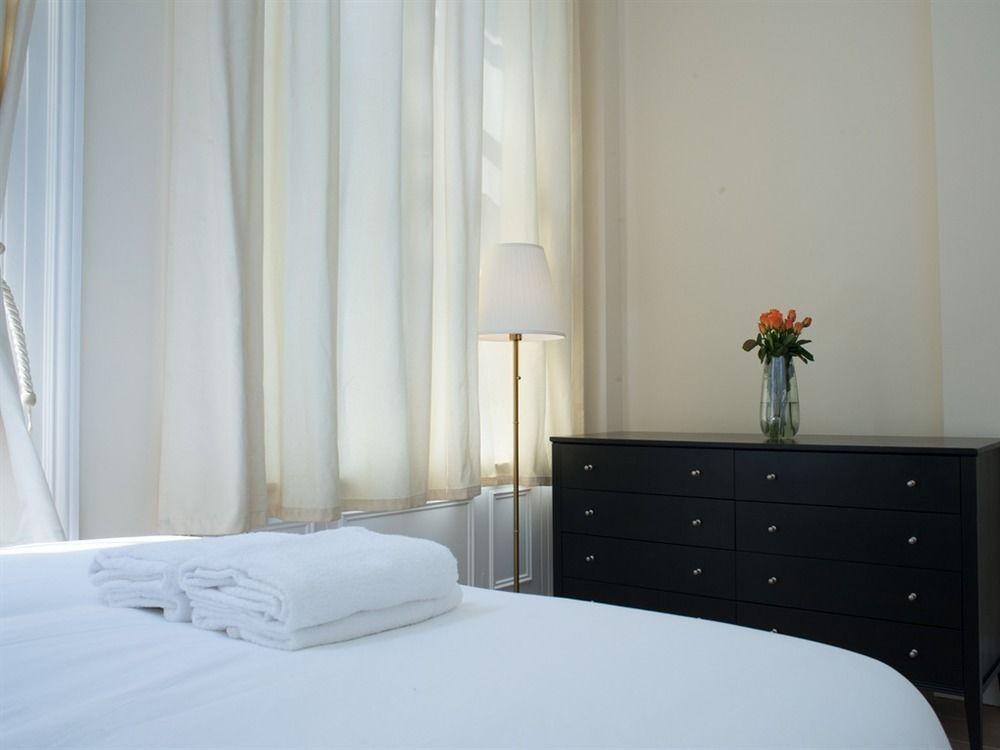 Luxton Apartments - Knightsbridge Londra Esterno foto
